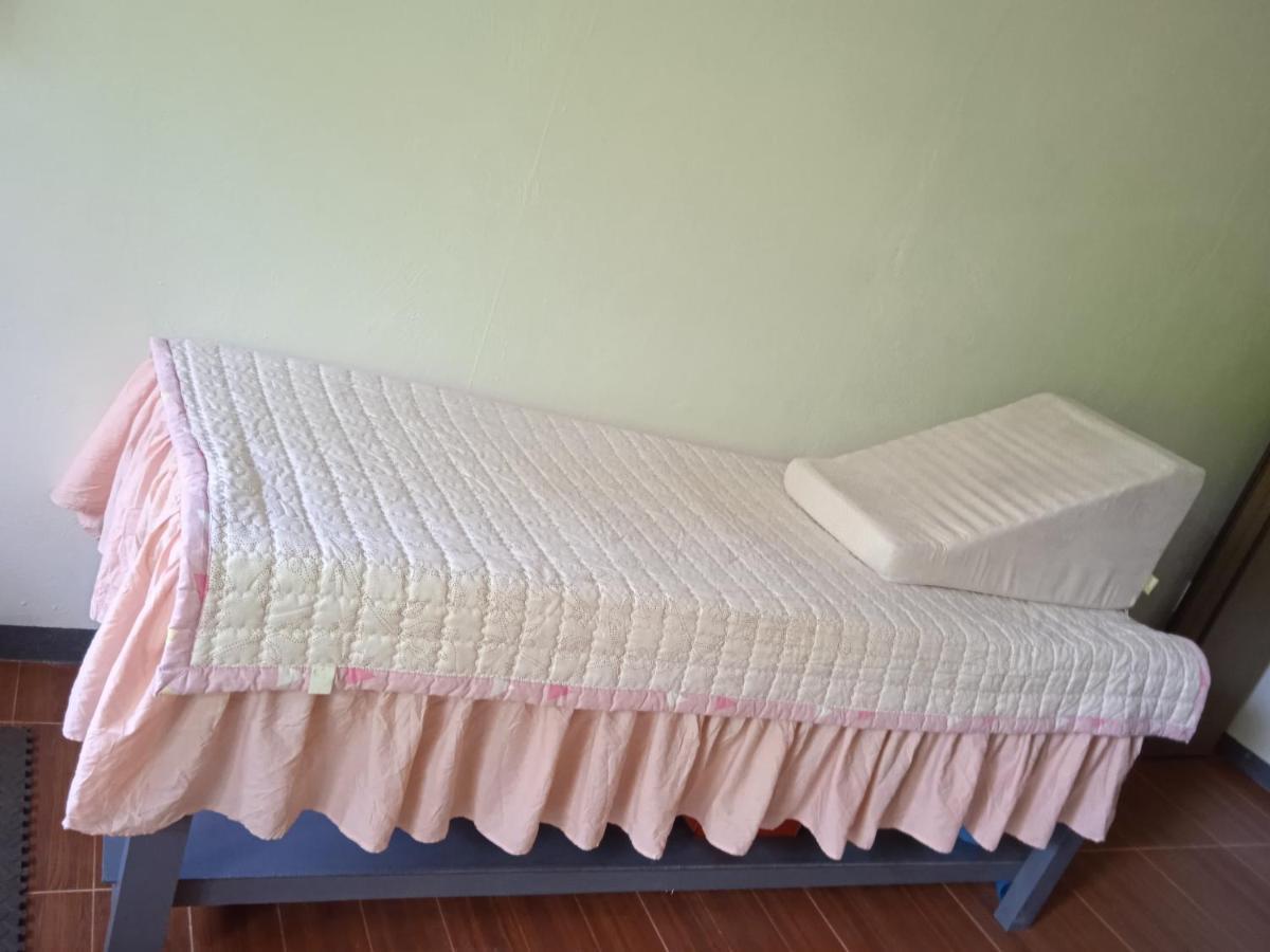 Bed and Breakfast Sarah'S Garden Bnb & Spa Clarin  Экстерьер фото