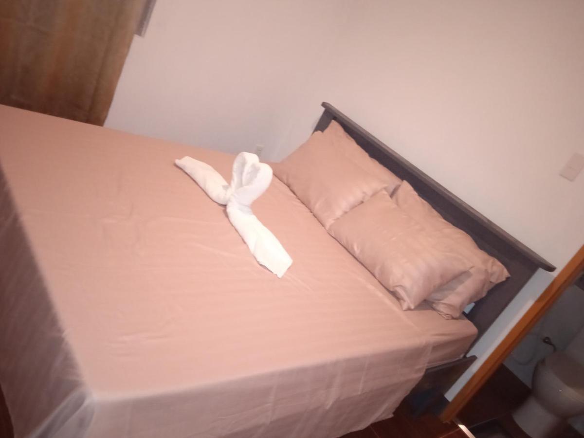 Bed and Breakfast Sarah'S Garden Bnb & Spa Clarin  Экстерьер фото