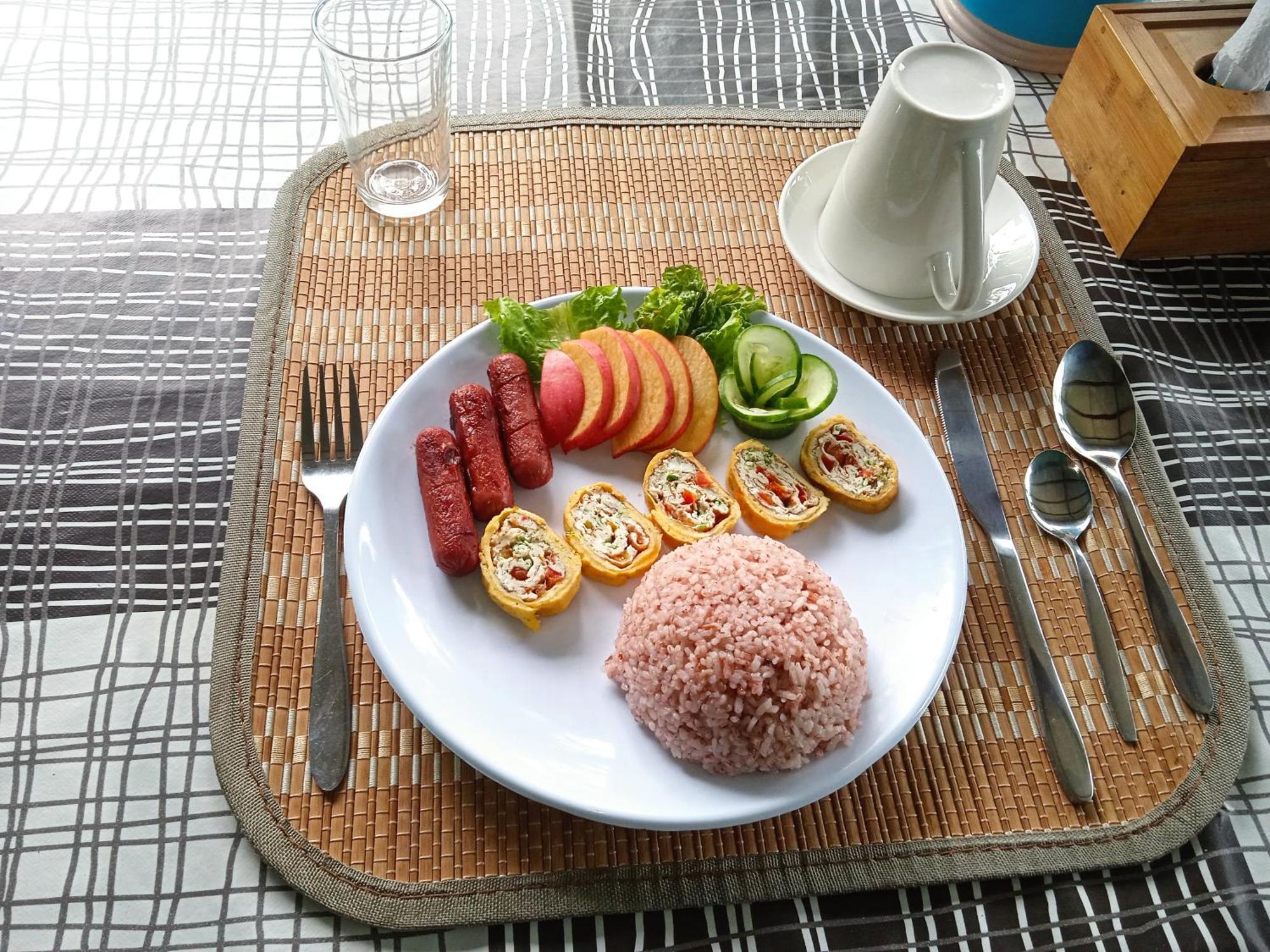 Bed and Breakfast Sarah'S Garden Bnb & Spa Clarin  Экстерьер фото